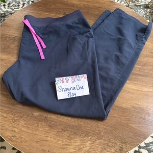 Figs Kade Cargo Scrub Pants